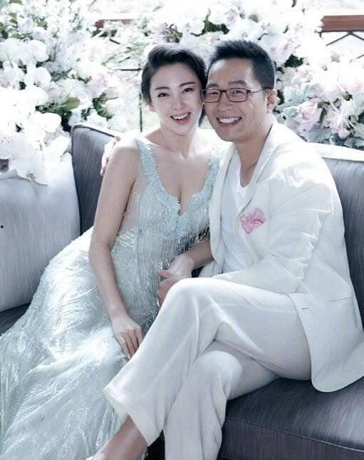 爆料顶级富豪出轨视频,视频曝光惊人细节